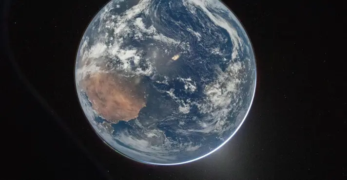 Terra vista do espaço: NASA divulga registros inéditos da missão Artemis 2