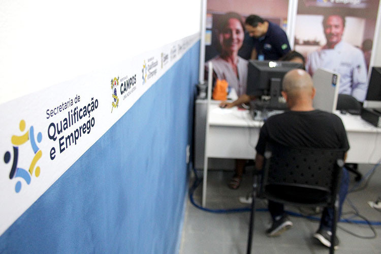 Espaço da Oportunidade divulga vagas de emprego em Campos