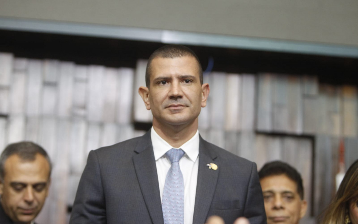 Douglas Ruas pede ao STF para assumir governo do Rio