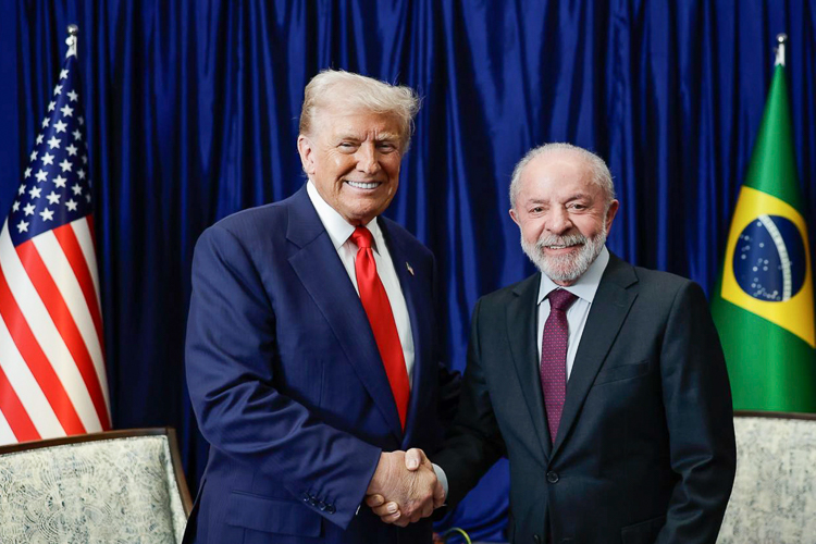 Lula se manifesta após tiroteio em evento nos EUA e presta solidariedade a Trump