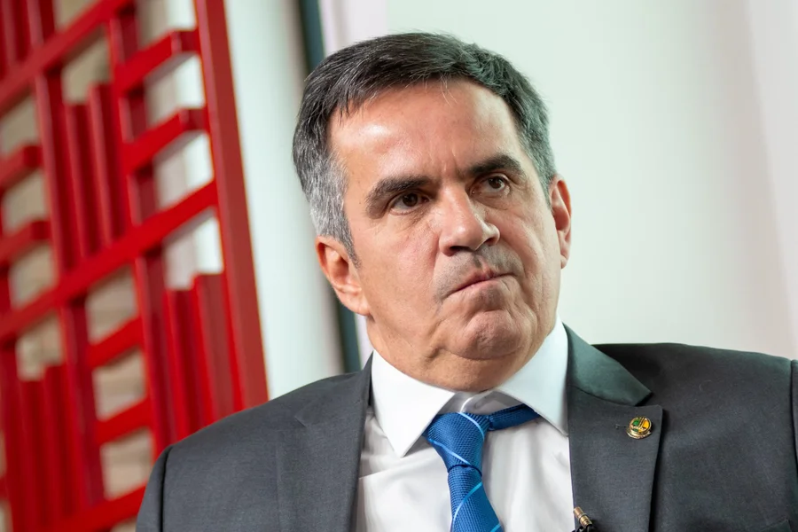 Mendonça manda por tornozeleira em Ciro Nogueira