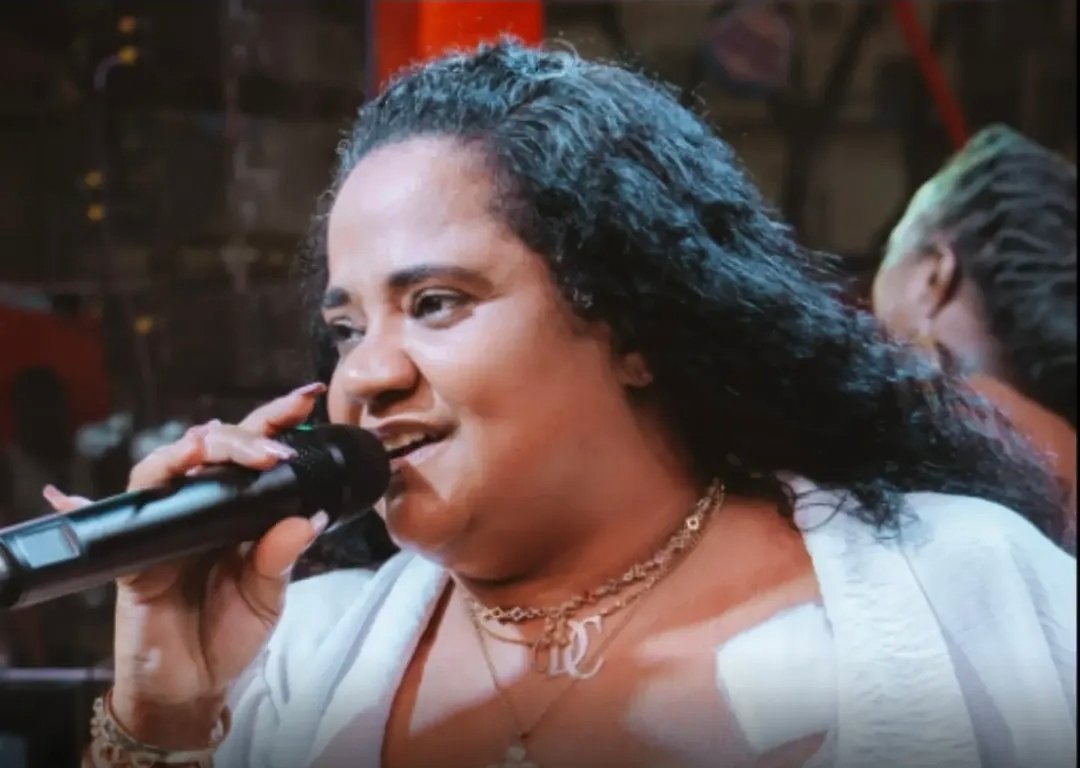 Sambista Débora Cruz morre no Rio de Janeiro