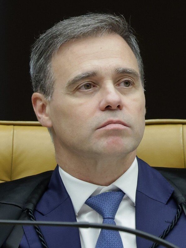 Conversas de Mendonça e Vorcaro vem à tona