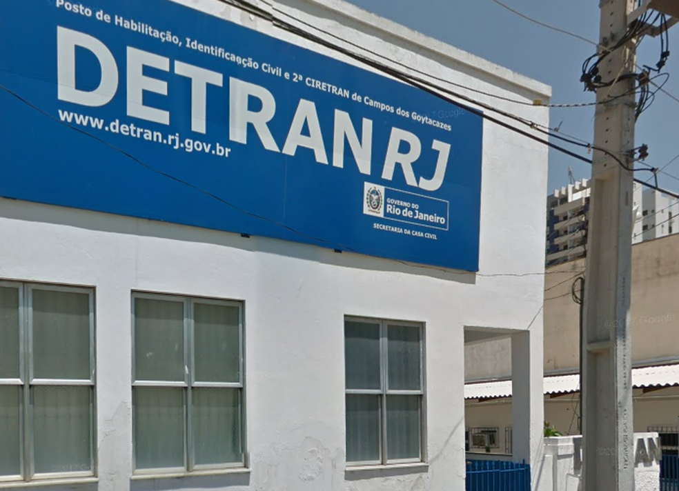 Greve no Detran RJ é suspensa e serviços voltam na segunda